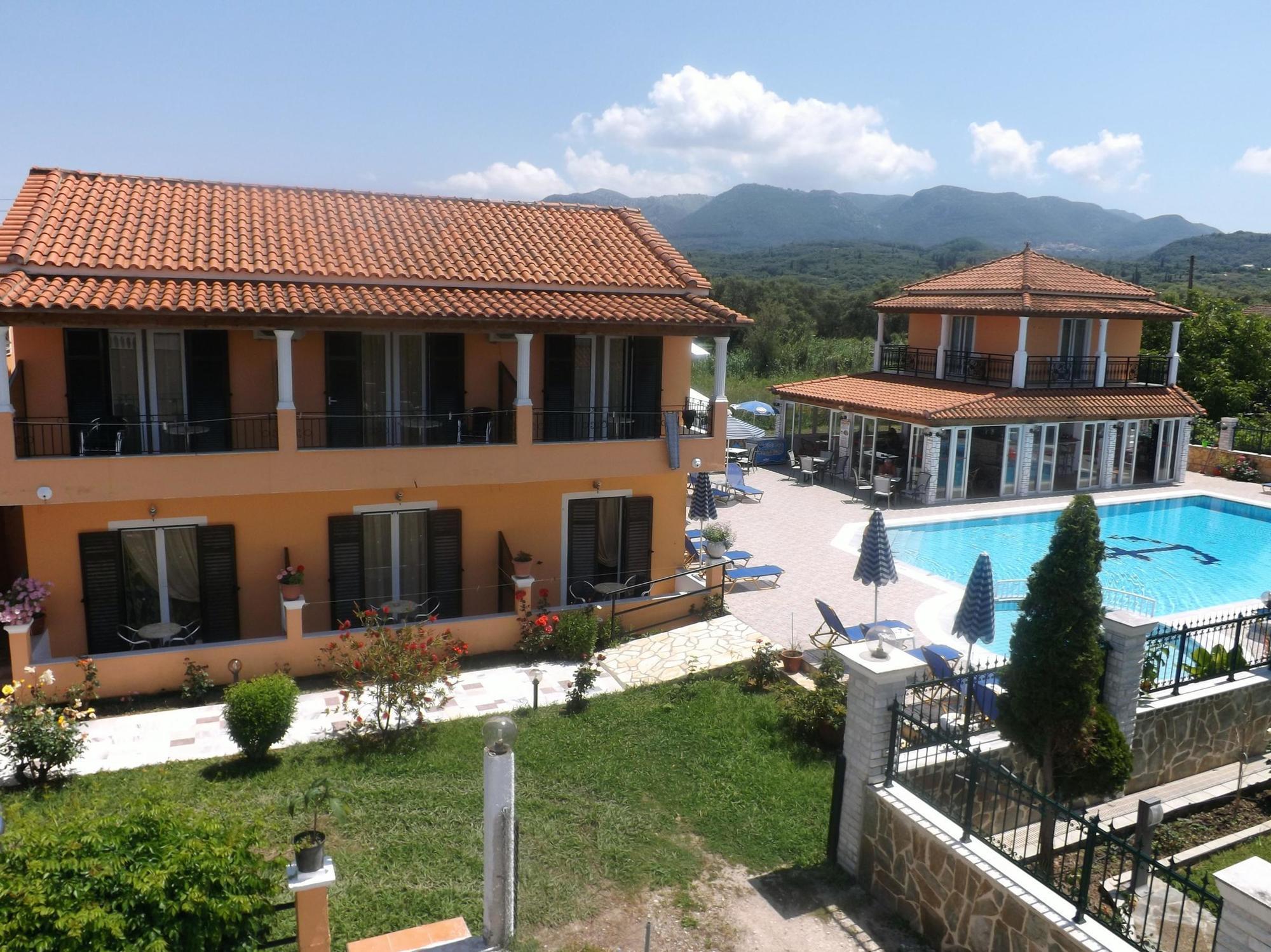 Makis Studios And Apartments Roda  Buitenkant foto